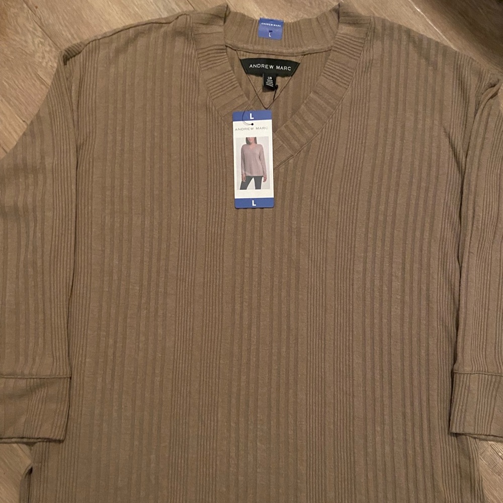 Women’s Sweater